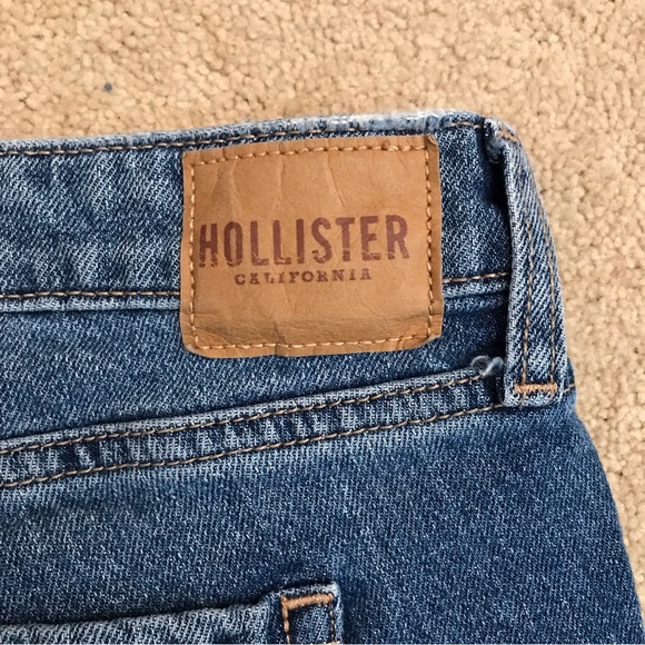 Hollister Distressed Denim Shorty Shorts Womens Size 17 Waist 33 Low Rise Frayed - Picture 2 of 11